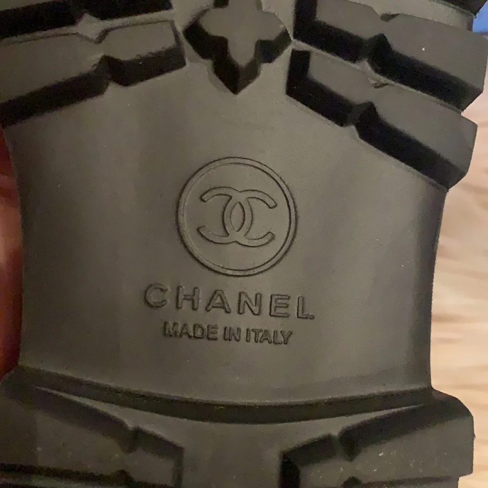 New Chanel Boots - Picture 10 of 17